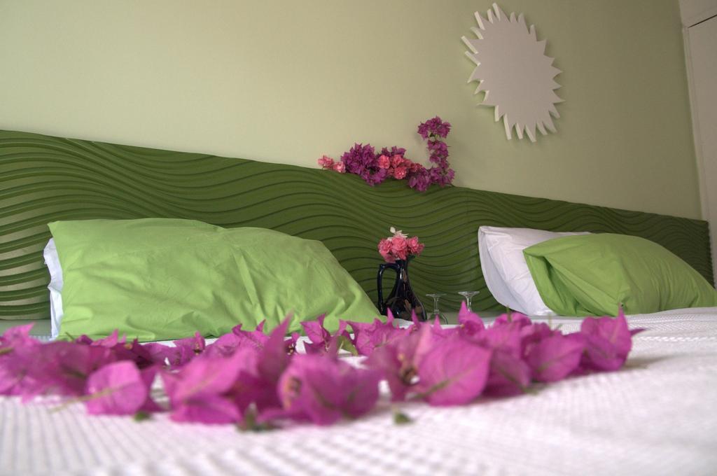 Pasalimani Hotel Cesme Quarto foto