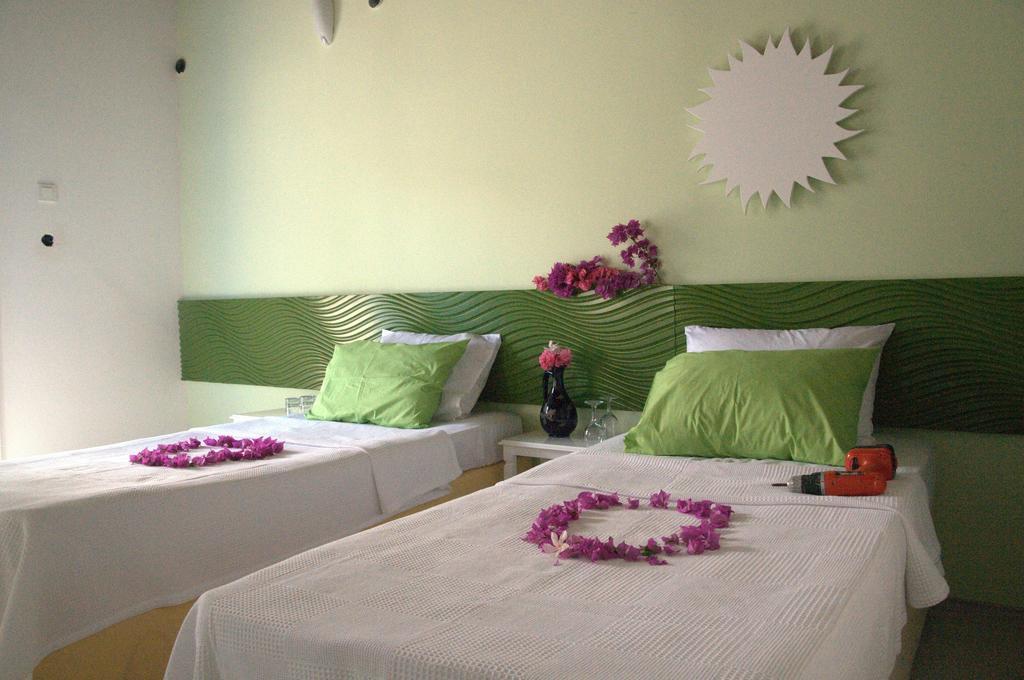 Pasalimani Hotel Cesme Quarto foto